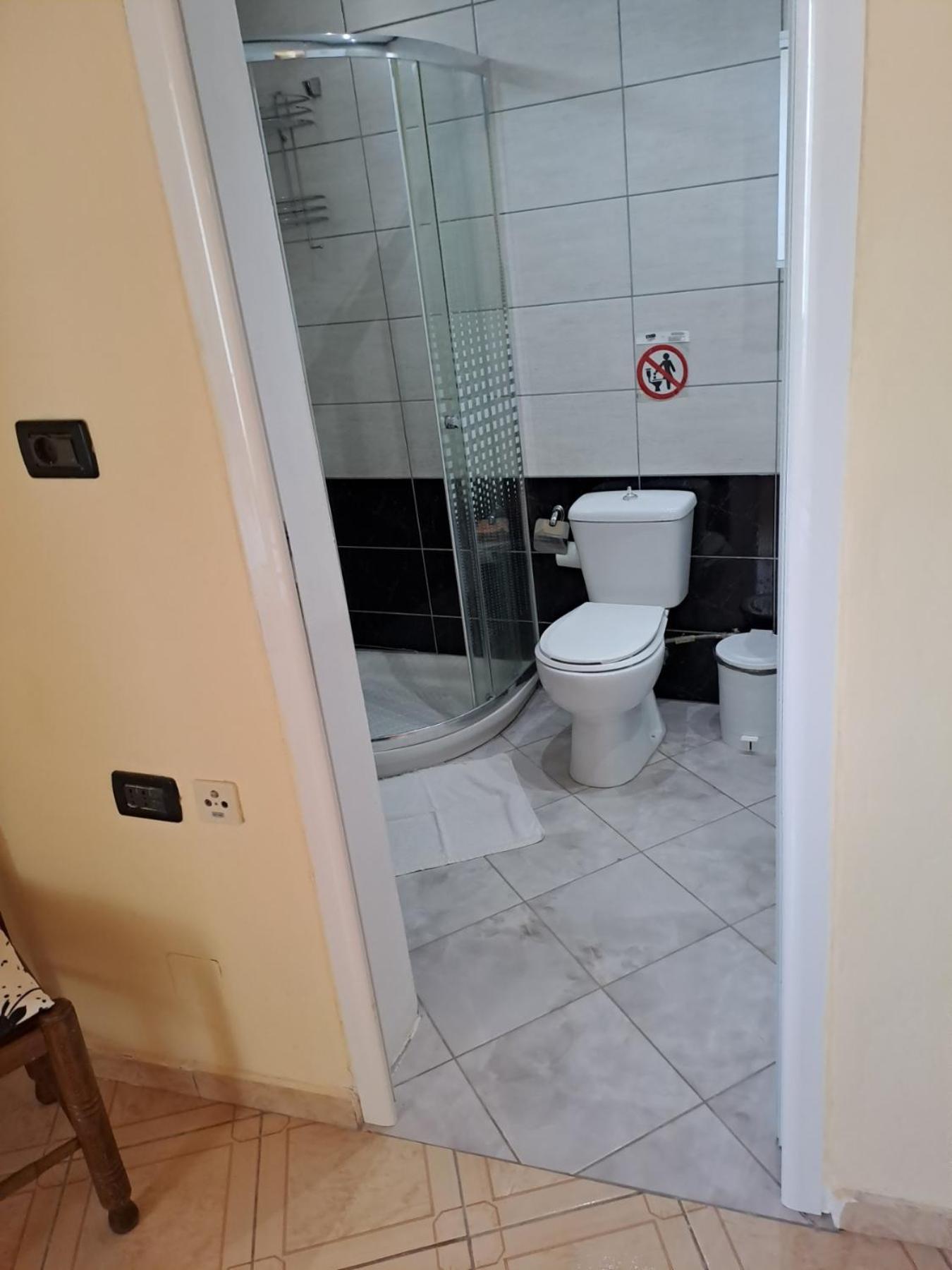 Janis Castle Apartment Химара Экстерьер фото